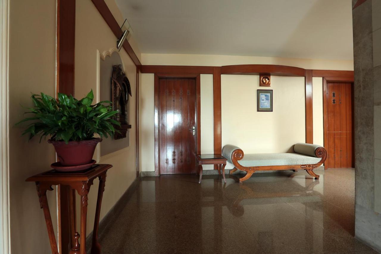 Hotel The Manor - A Boutique Hotel Jorhāt Dış mekan fotoğraf